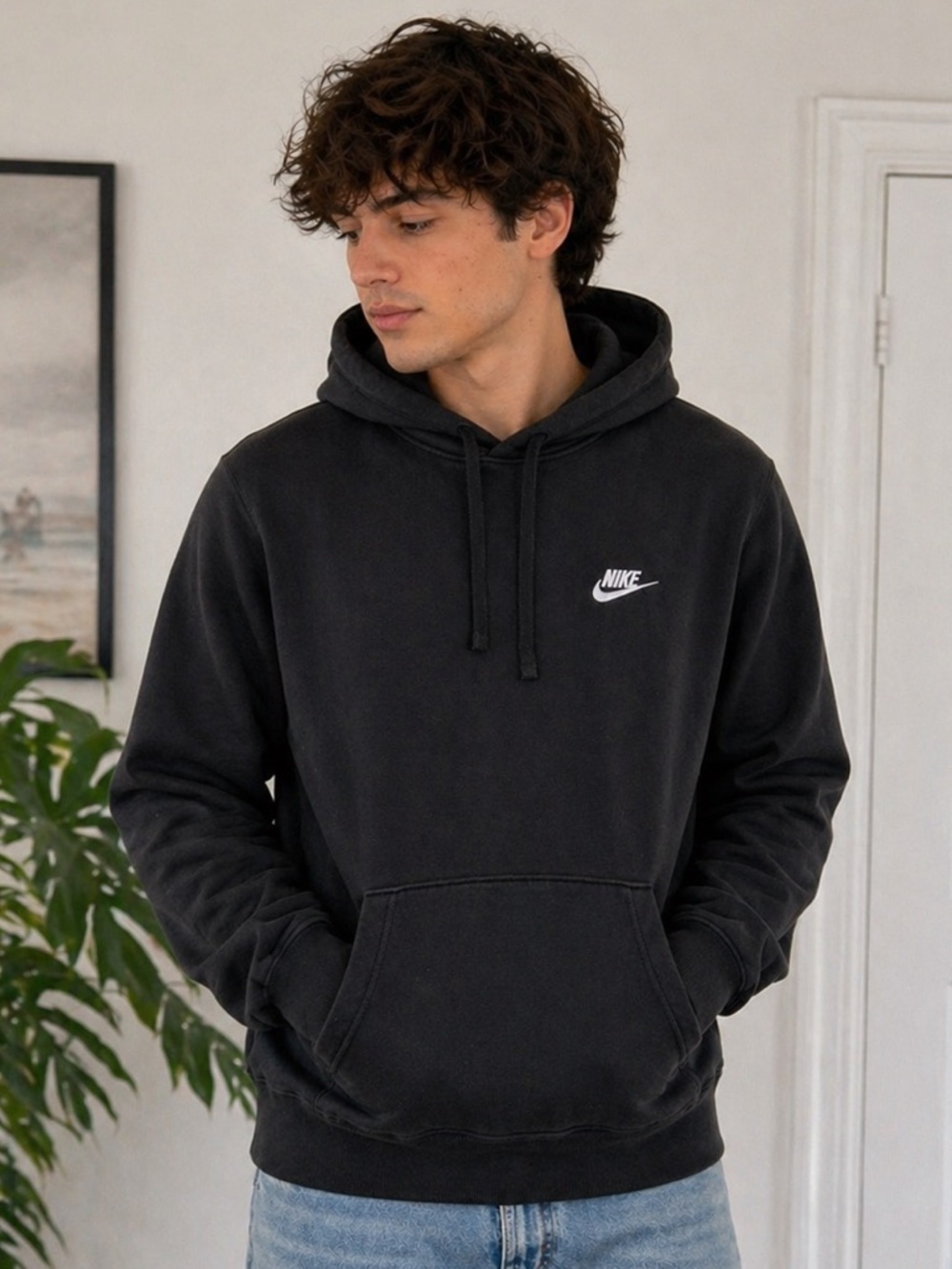 Nike Black Hoodie Men’s XL Swoosh Logo Pullover Sweatshirt Streetwear